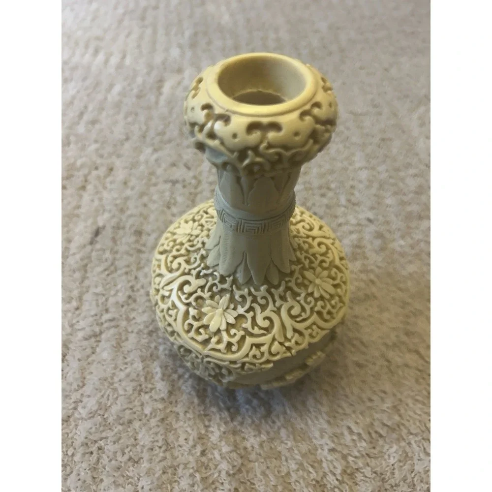Vintage Cinnabar Hand Carved‎ 9